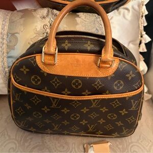 Louis Vuitton Monogram Satchel in Brown and Vachetta